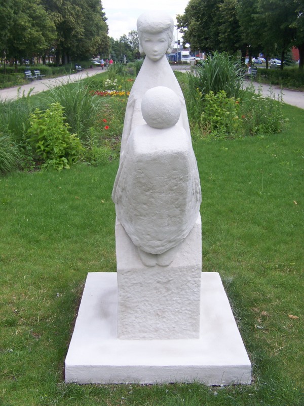 Odnowione rzeźby w Parku Jonstona (galeria)
