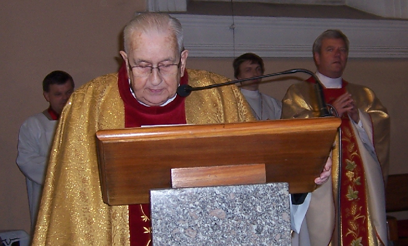 Zmarł ks. kanonik Kazimierz Pietrzak
