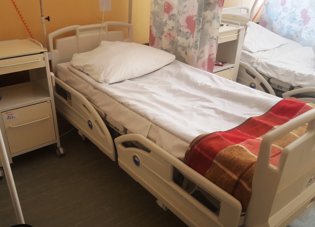 Powiat kupił łóżka dla szpitala w Lesznie