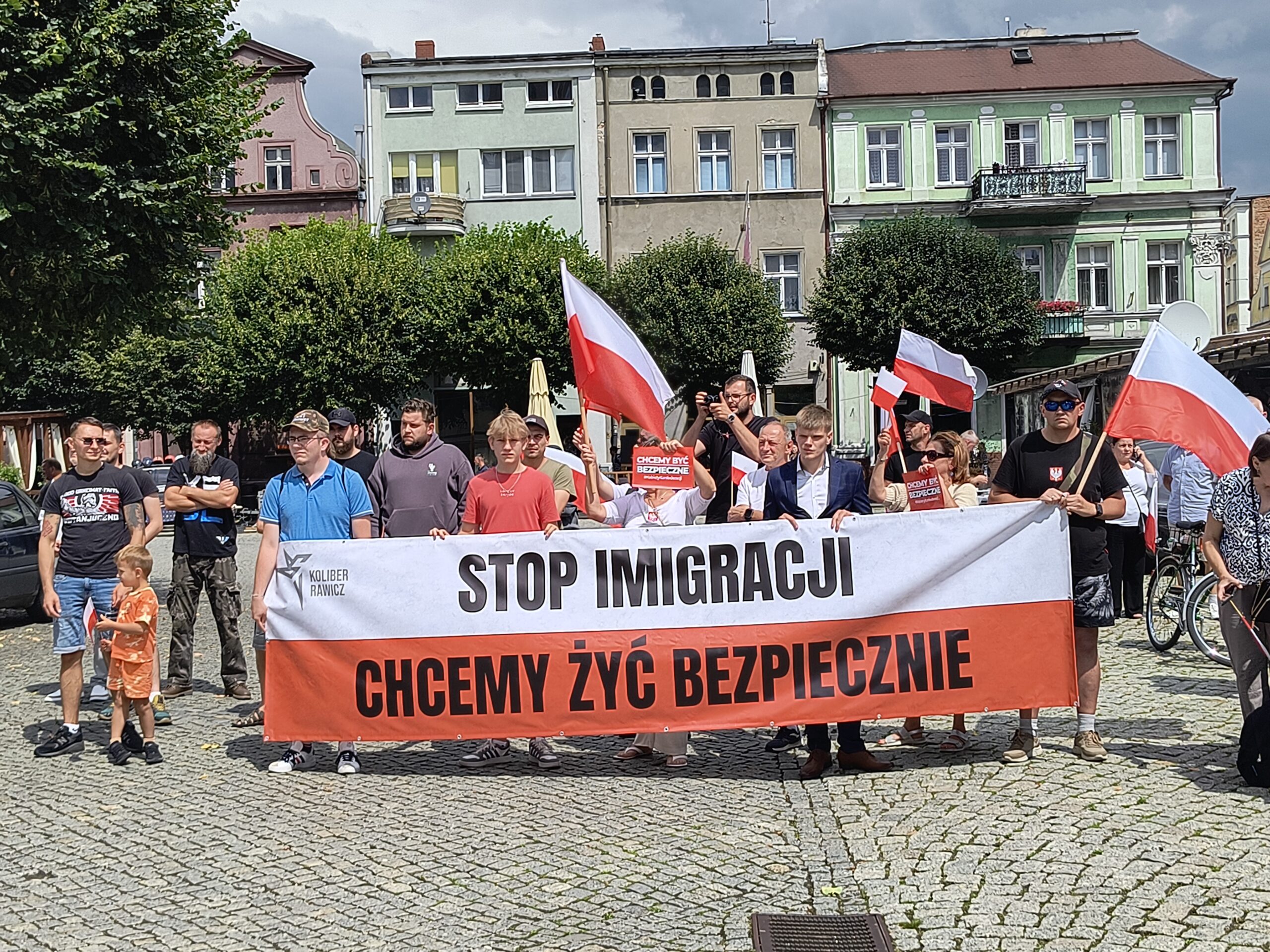 Protest „Stop imigracji” na rynku