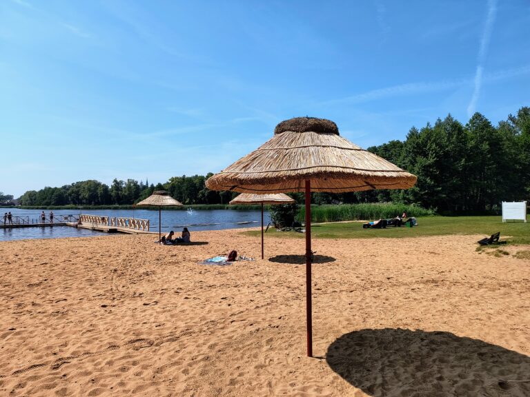 Pijany „pilnował” dzieci na plaży