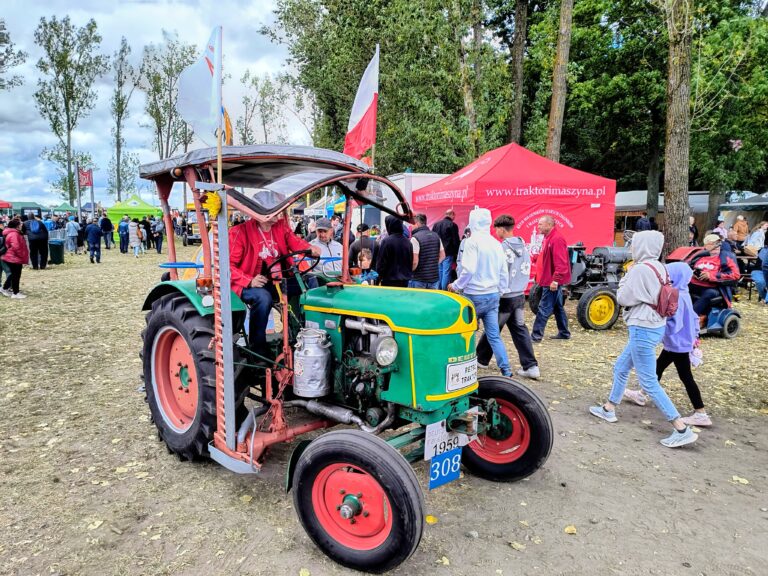 Zakochani w traktorach