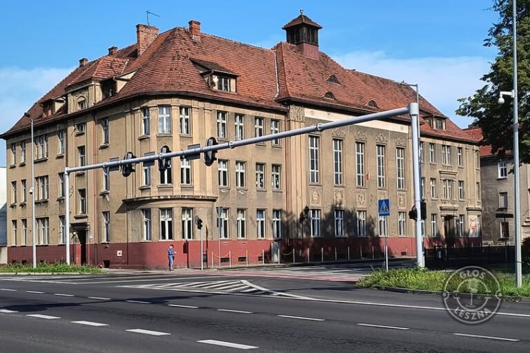 MEN nie zgodził się na likwidacje SP1