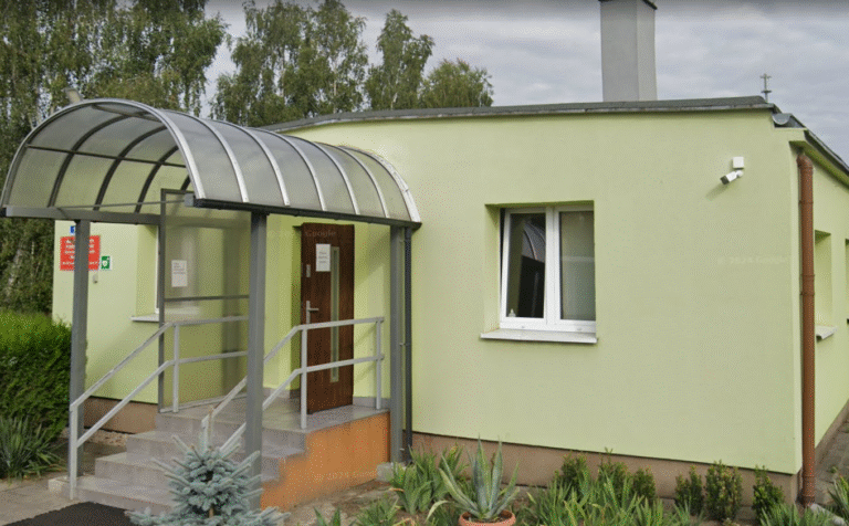 Mrozy wypełniły schronisko po brzegi. Miasto szuka wsparcia dla osób w kryzysie bezdomności