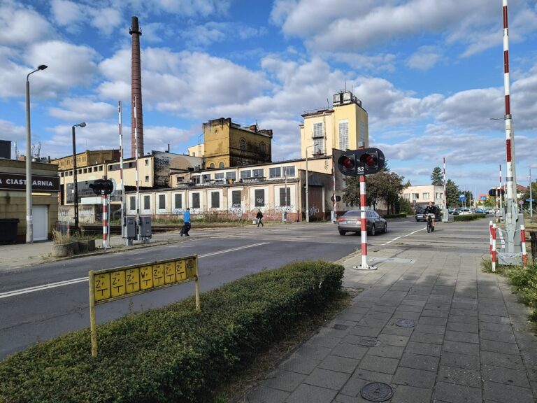 Czarne chmury nad byłym Akwawitem