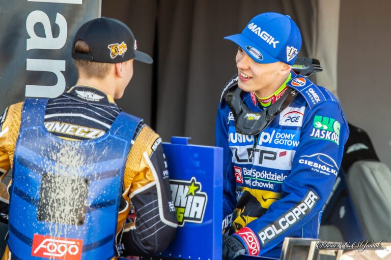 Mania z zaproszeniem na IMME