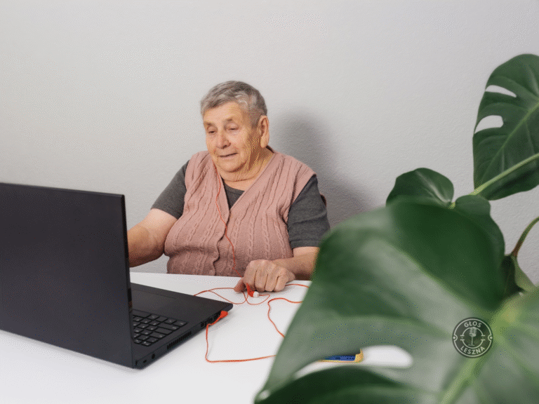 Fałszywa inwestycja z Facebooka. Seniorka straciła 7,3 tys. zł