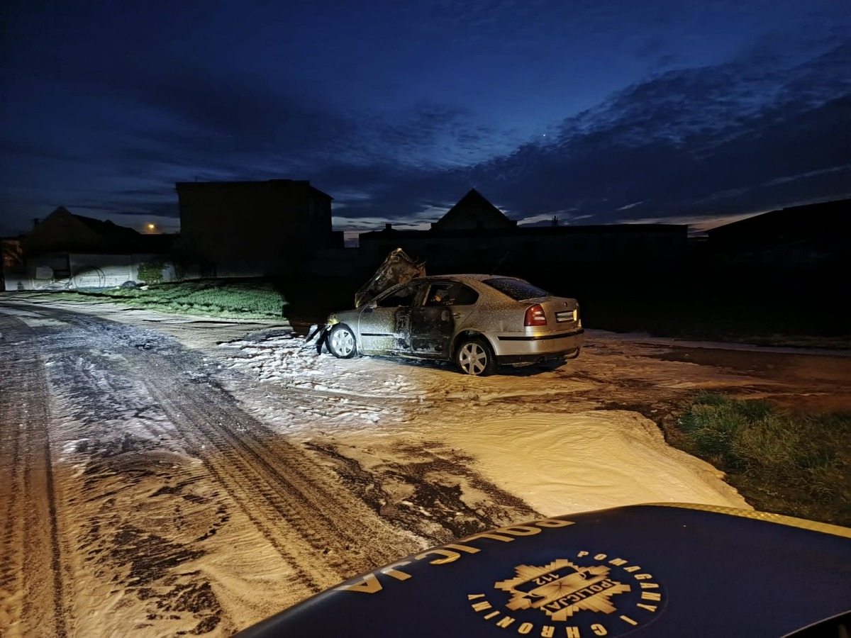 Pijany wjechał w garaż, auto stanęło w ogniu