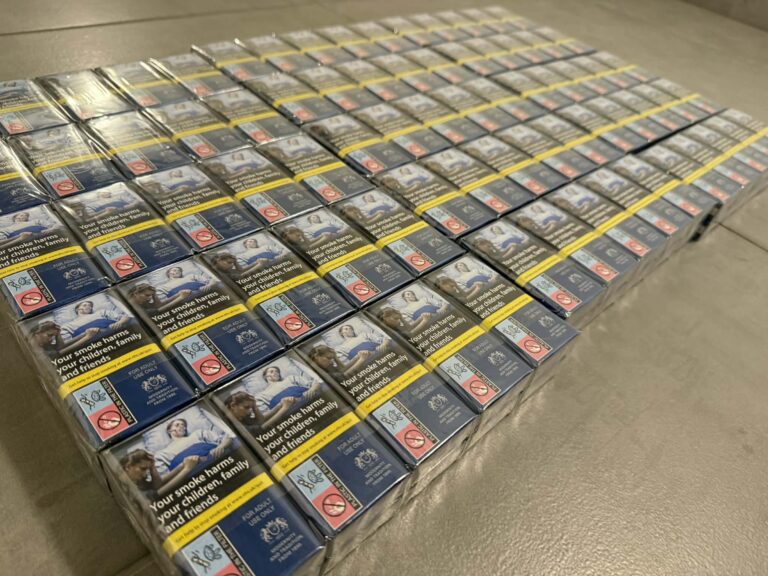 Policja przejęła blisko 1200 paczek papierosów bez akcyzy