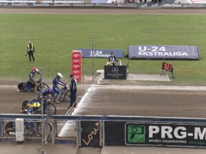 Drugie miejsce Byków na własnym torze